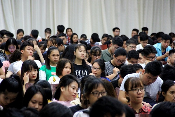 Description: C:\TIN_HUS_NAMHOC_2018-2019\HocChinhtriDaunam2018\2.jpg